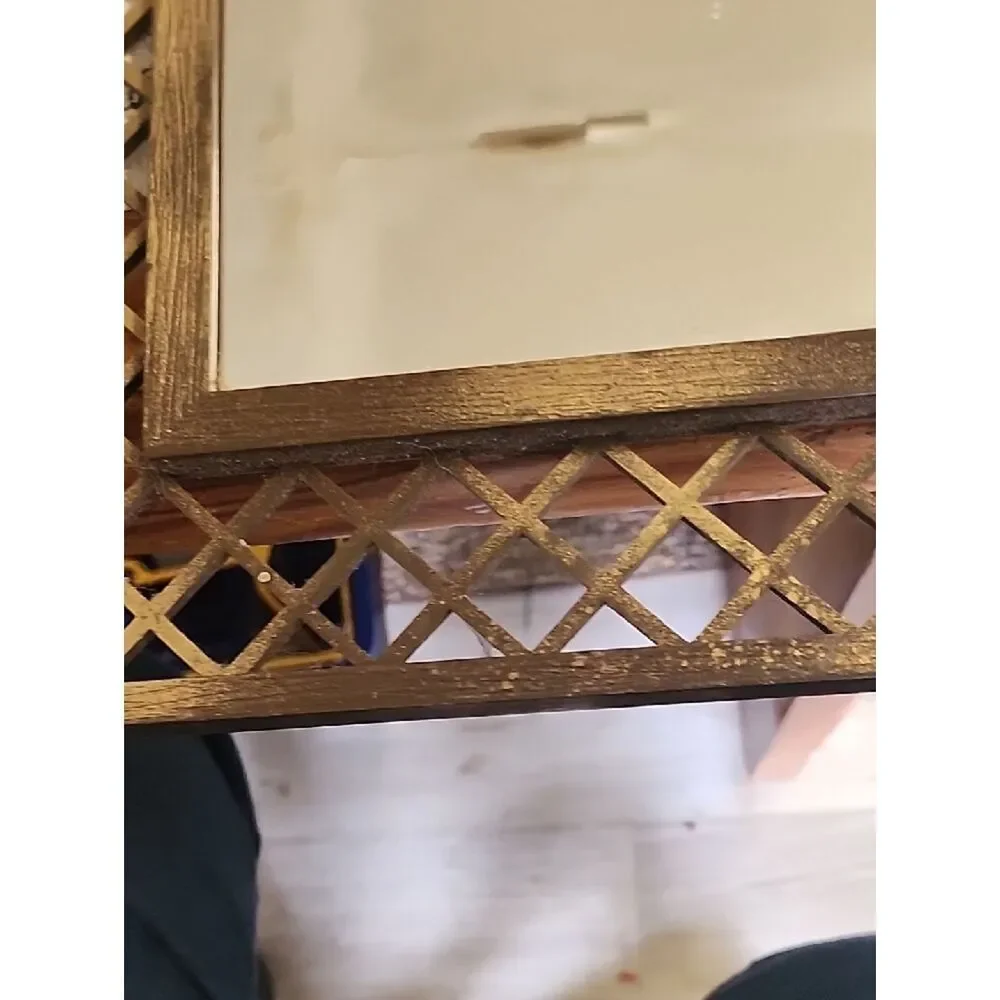 Source Unknown rectangular wall